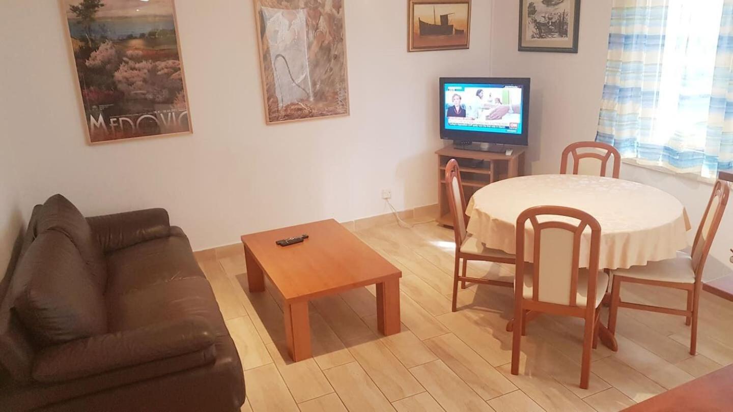 Apartments Mila Makarska Esterno foto