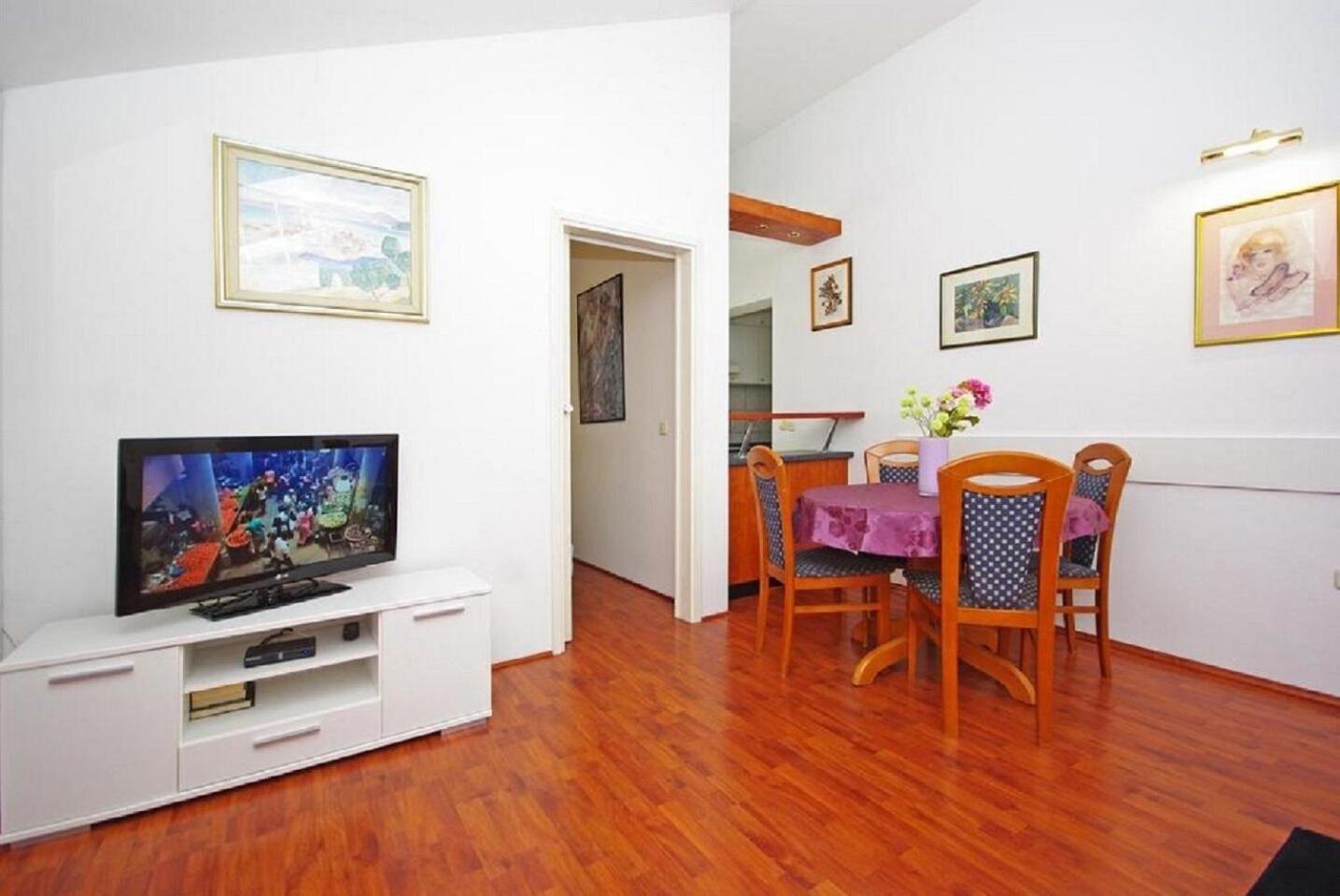 Apartments Mila Makarska Esterno foto